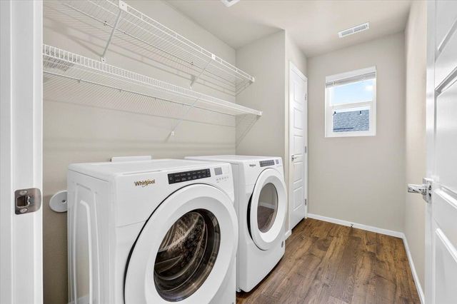 12212 N Greene St, Mead, WA 99021