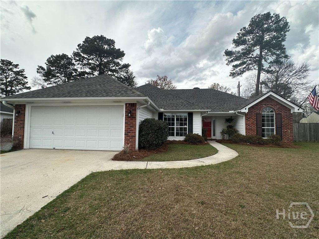 270 Teal Lake Drive, Richmond Hill, GA 31324