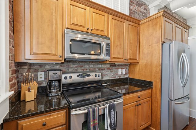 4 Beaufain Street 202, Charleston, SC 29401