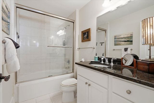 4 Beaufain Street 202, Charleston, SC 29401