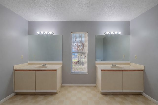 509 SW Fairview Avenue, Port St. Lucie, Port St Lucie, FL 34983