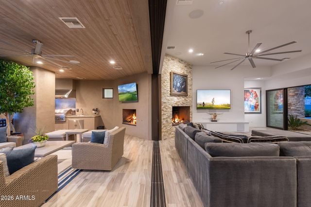 25144 N 107TH Way, Scottsdale, AZ 85255