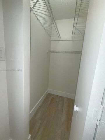 401 Ocean Drive 522, Miami Beach, FL 33139