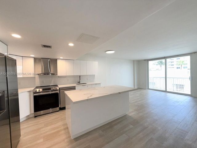 401 Ocean Drive 522, Miami Beach, FL 33139