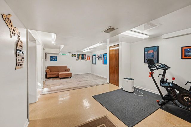 1540 Westlawn Street, Mt Clemens, MI 48043
