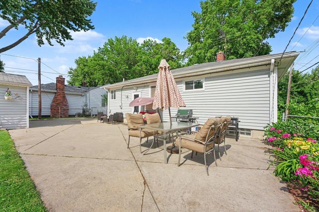 1540 Westlawn Street, Mt Clemens, MI 48043