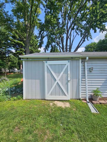 1540 Westlawn Street, Mt Clemens, MI 48043