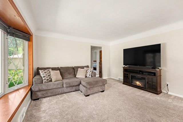 1540 Westlawn Street, Mt Clemens, MI 48043