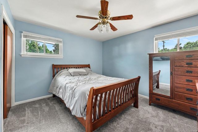 1540 Westlawn Street, Mt Clemens, MI 48043
