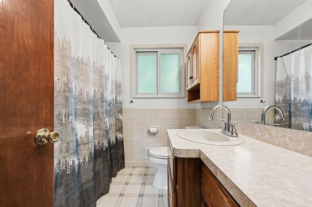1540 Westlawn Street, Mt Clemens, MI 48043