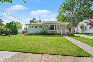 1540 Westlawn Street, Mt Clemens, MI 48043