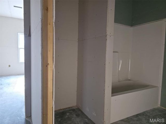 600 Christine Avenue, St James, MO 65559