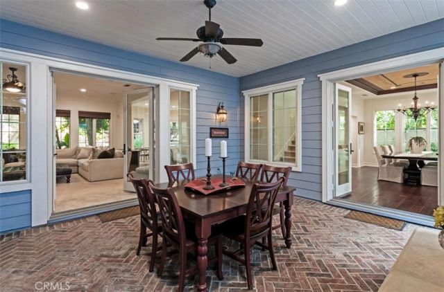 26012 Horseshoe Cr, Laguna Hills, CA 92653