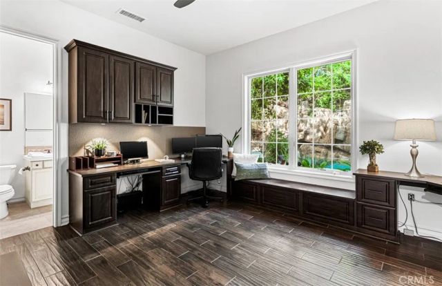 26012 Horseshoe Cr, Laguna Hills, CA 92653