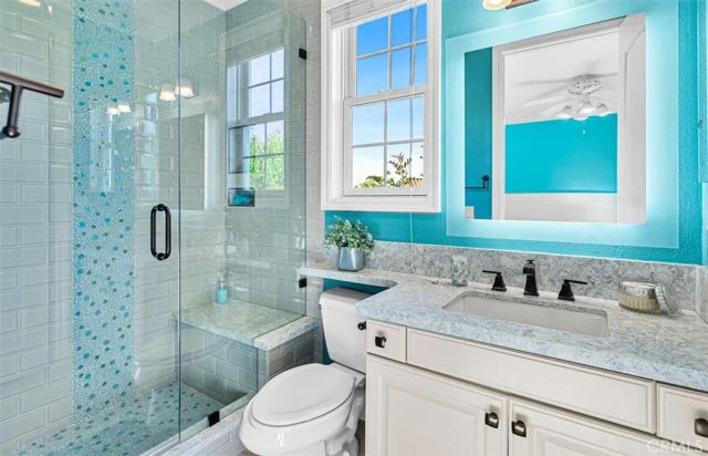 26012 Horseshoe Cr, Laguna Hills, CA 92653