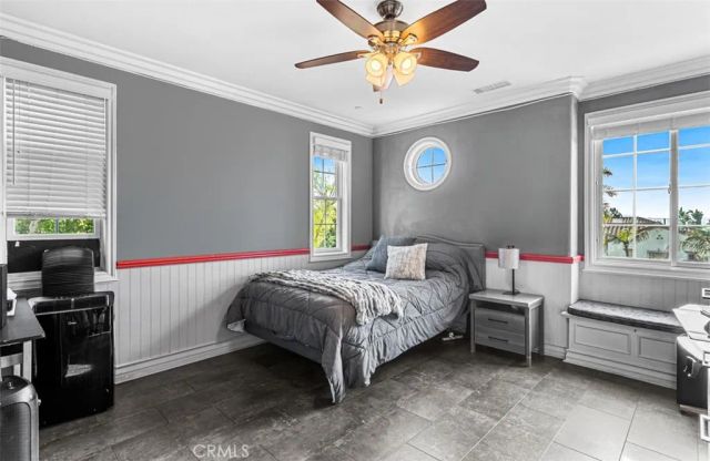 26012 Horseshoe Cr, Laguna Hills, CA 92653