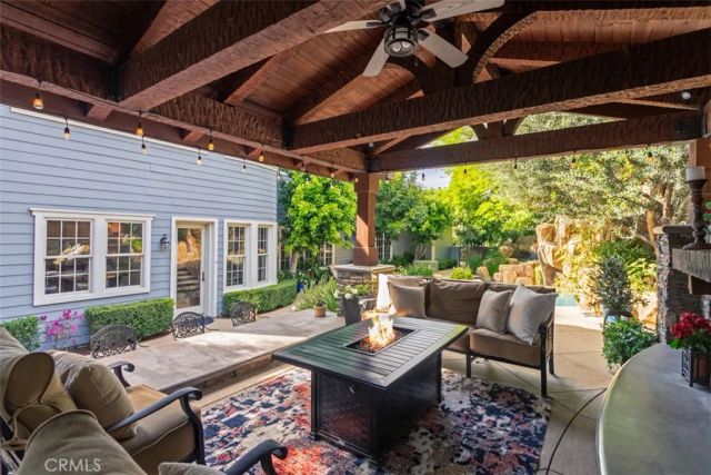 26012 Horseshoe Cr, Laguna Hills, CA 92653