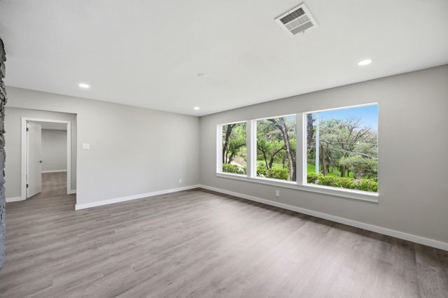 2 Timbercrest ST, San Marcos, TX 78666