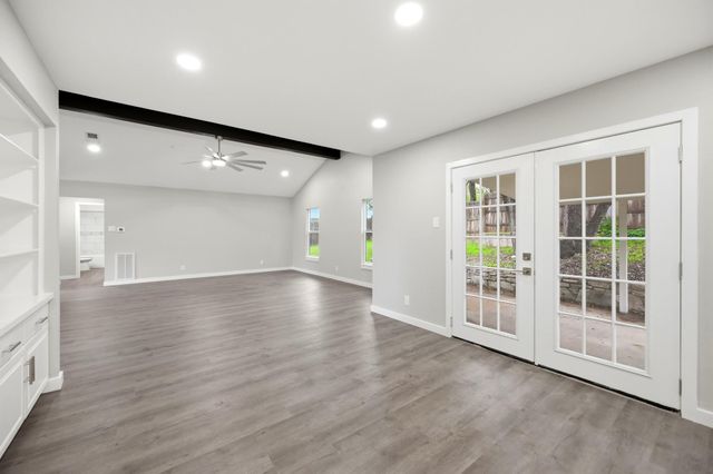 2 Timbercrest ST, San Marcos, TX 78666
