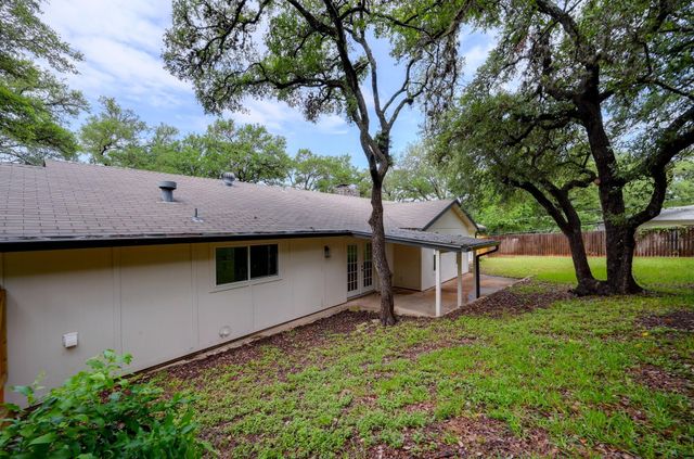 2 Timbercrest ST, San Marcos, TX 78666