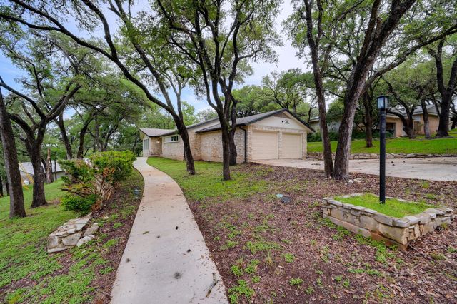 2 Timbercrest ST, San Marcos, TX 78666