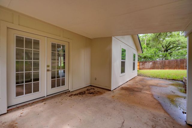 2 Timbercrest ST, San Marcos, TX 78666