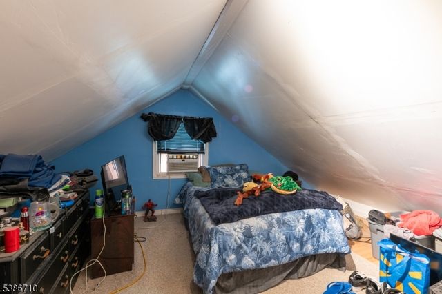 276 E 26Th St, Paterson City, NJ 07514