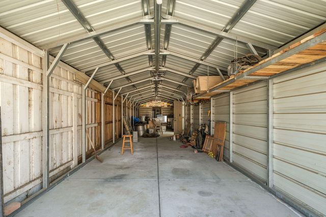 159 W Lindquist Street, Kingsburg, CA 93631
