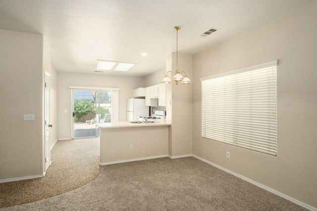 159 W Lindquist Street, Kingsburg, CA 93631