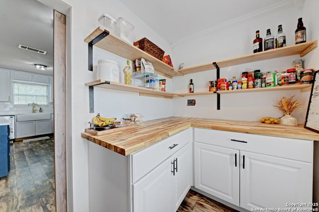 1510 Timmermann, Seguin, TX 78155