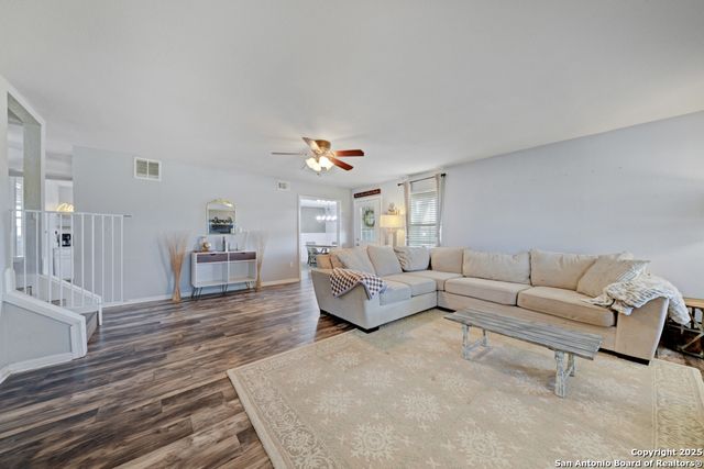 1510 Timmermann, Seguin, TX 78155