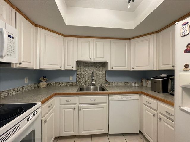 625 MIDWAY DRIVE A, Ocala, FL 34472