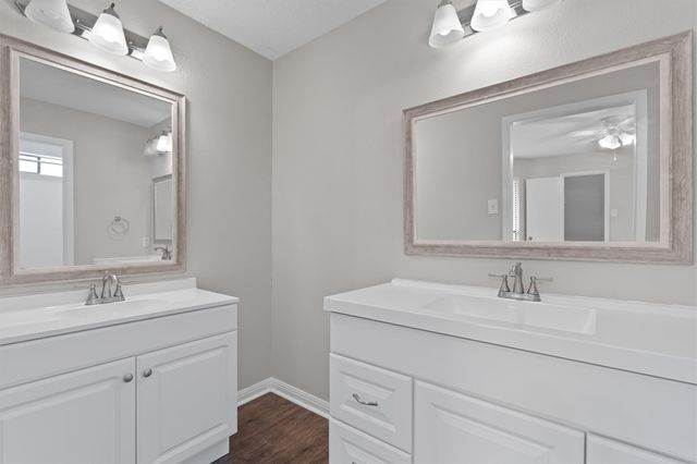13357 Water Oak LN A, Austin, TX 78729