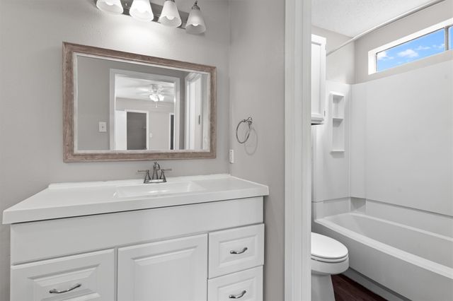 13357 Water Oak LN A, Austin, TX 78729