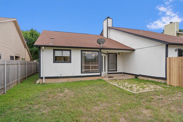 13357 Water Oak LN A, Austin, TX 78729