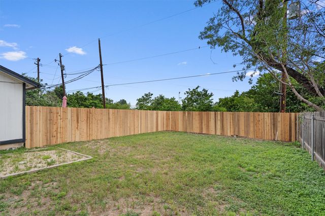 13357 Water Oak LN A, Austin, TX 78729