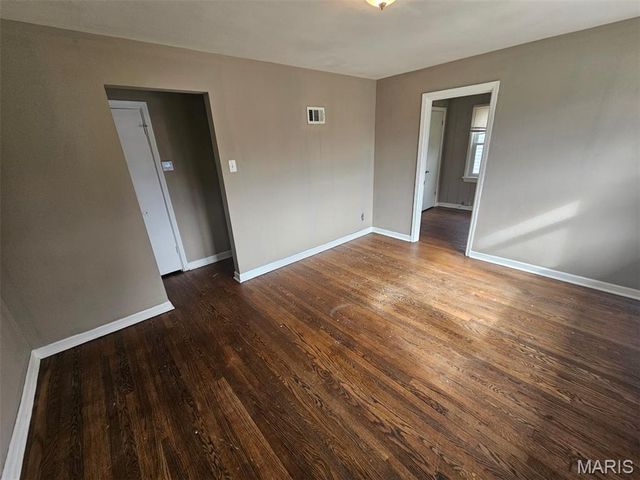 2209 Burns Avenue, St Louis, MO 63114