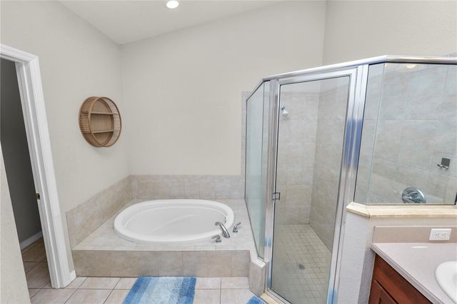 6776 HAMPSHIRE BOULEVARD, Lakeland, FL 33813