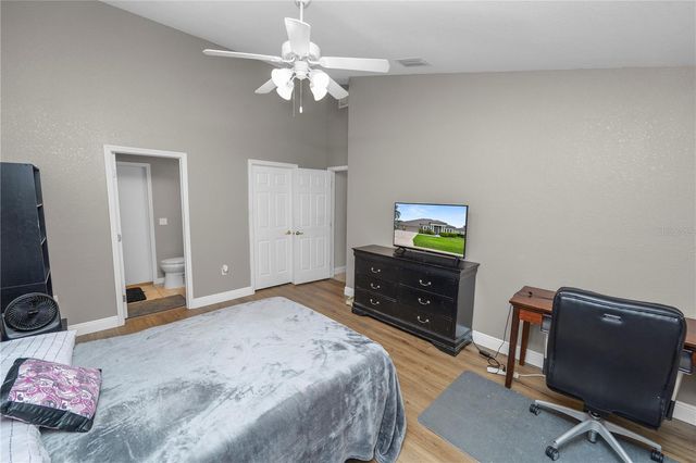 6776 HAMPSHIRE BOULEVARD, Lakeland, FL 33813