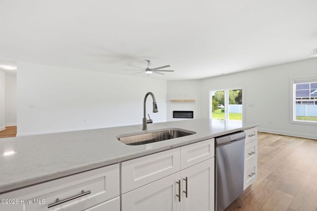 823 Mulligan Drive, Ayden, NC 28513