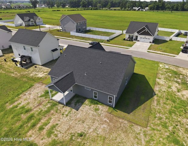 823 Mulligan Drive, Ayden, NC 28513