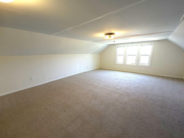 2209 Pleasant Avenue, Minneapolis, MN 55404