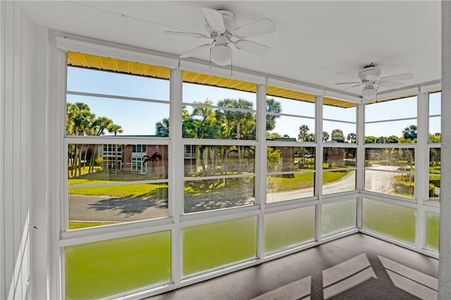 18 Vista Gardens Trail 205, Vero Beach, FL 32962