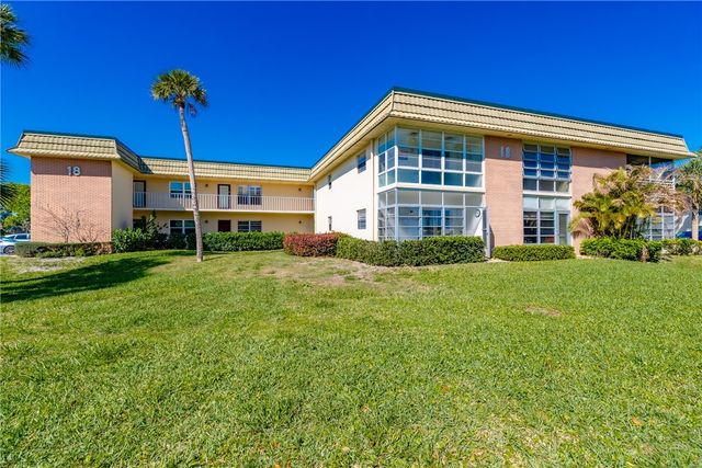 18 Vista Gardens Trail 205, Vero Beach, FL 32962