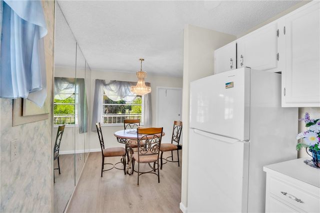 18 Vista Gardens Trail 205, Vero Beach, FL 32962