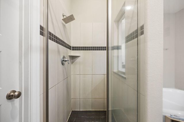 843 Butterfly Garden Trail, Richmond, TX 77406