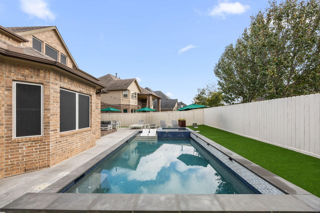 843 Butterfly Garden Trail, Richmond, TX 77406