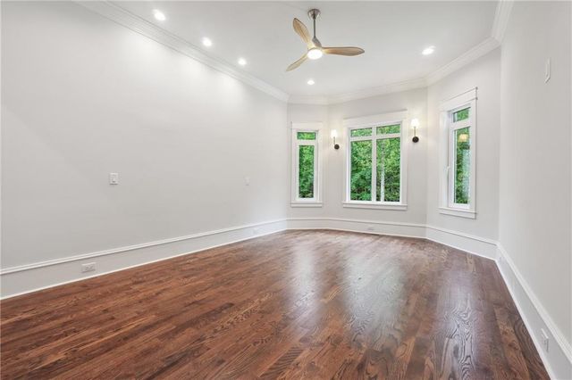 10745 Shallowford Road, Roswell, GA 30075