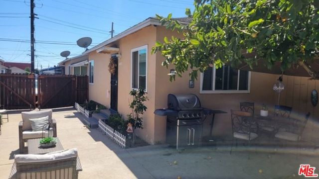 4077 W 103rd Street, Inglewood, CA 90304