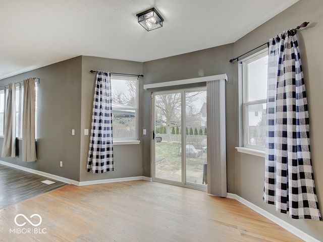 11757 Ledgestone Circle, Fishers, IN 46037